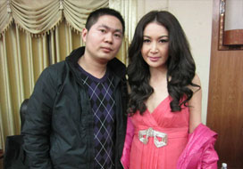 广州红足1世与明星合影